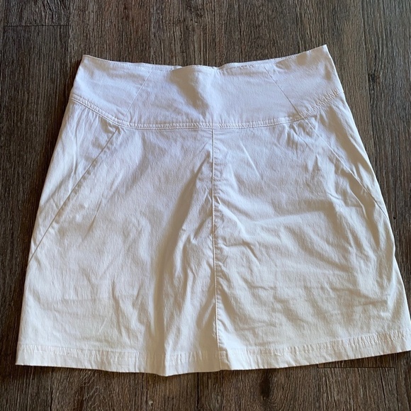 Royal Robbin’s cream/tan size 4  skort excellent condition - Picture 1 of 7